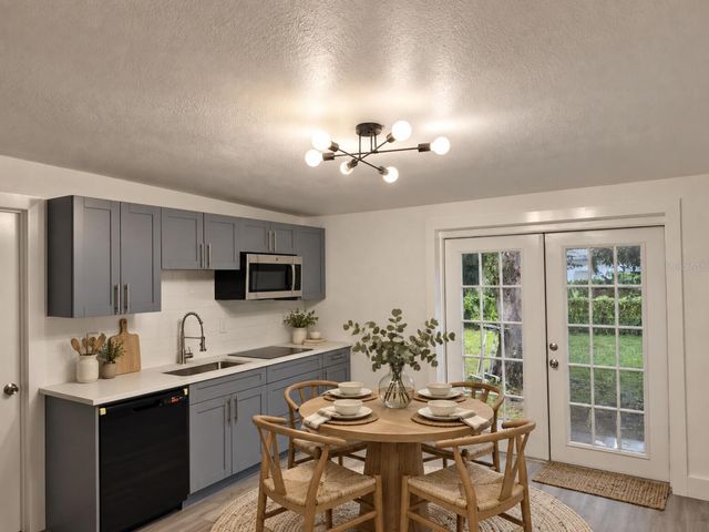 1810 E CAROL DRIVE, Plant City, FL 33563