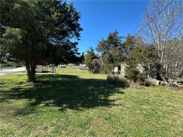 2534 Broadway Lake Road, Anderson, SC 29621