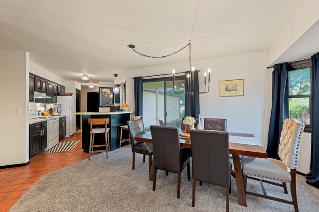2049 S Cypress, Wichita, KS 67207
