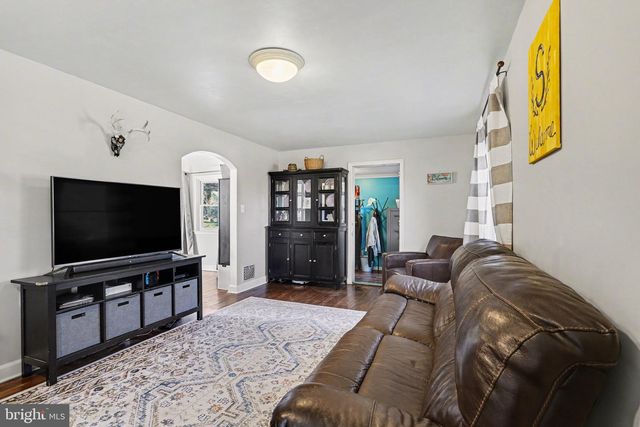 416 POPLAR AVE, New Cumberland, PA 17070