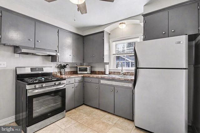 416 POPLAR AVE, New Cumberland, PA 17070