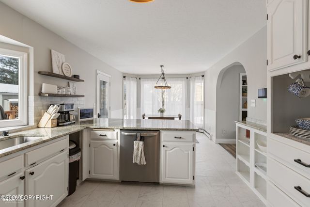 303 W Arlington Avenue, Soldotna, AK 99669