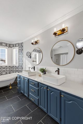 303 W Arlington Avenue, Soldotna, AK 99669