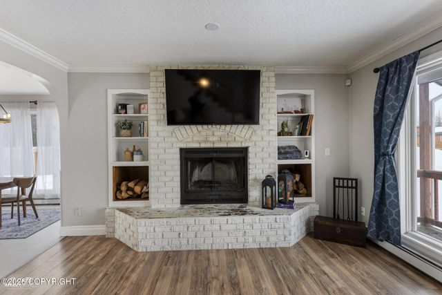 303 W Arlington Avenue, Soldotna, AK 99669