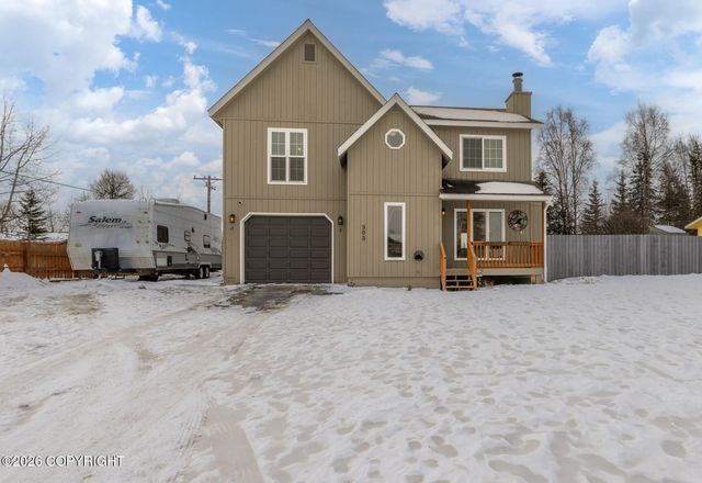 303 W Arlington Avenue, Soldotna, AK 99669