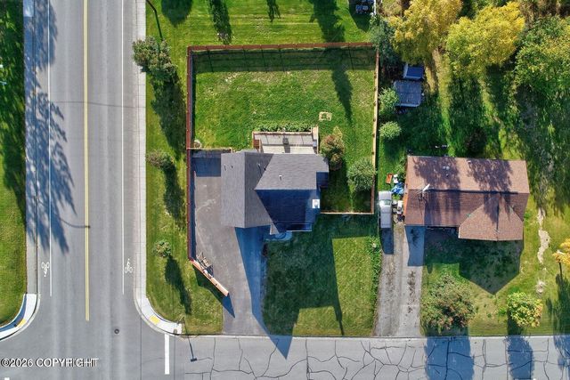 303 W Arlington Avenue, Soldotna, AK 99669