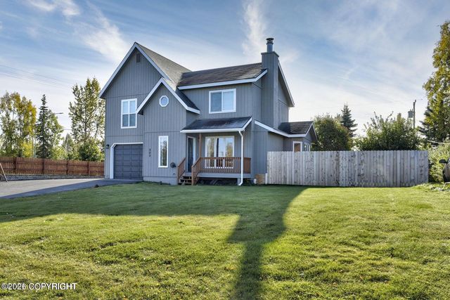 303 W Arlington Avenue, Soldotna, AK 99669