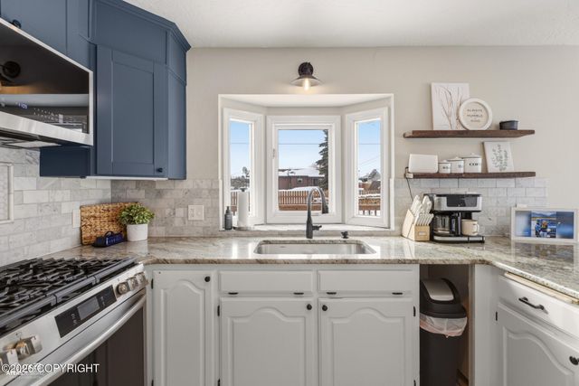 303 W Arlington Avenue, Soldotna, AK 99669