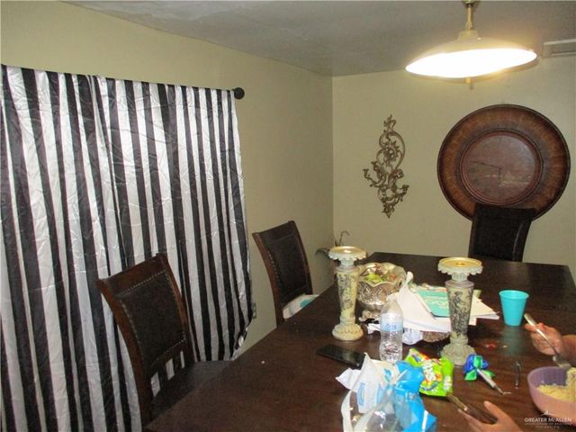 207 S Avasolo Street, Rio Grande City, TX 78582