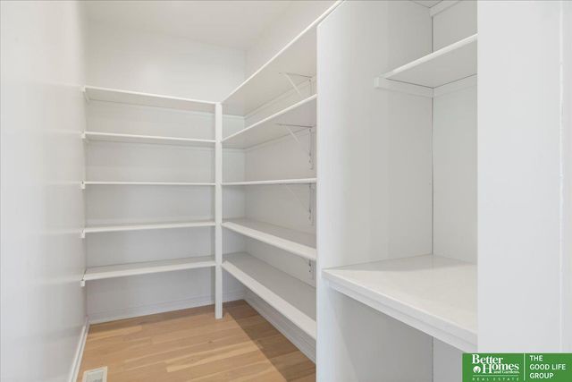 5410 S 200th Avenue, Omaha, NE 68135