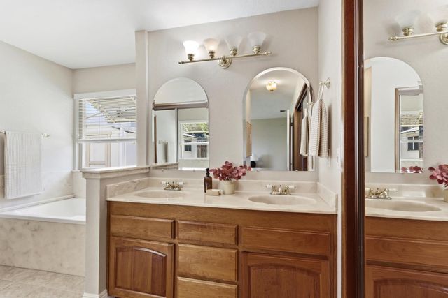 3750 Argonaut Ave, Rocklin, CA 95677