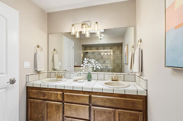 3750 Argonaut Ave, Rocklin, CA 95677