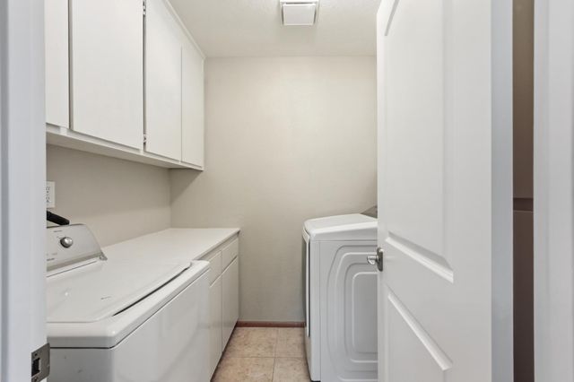 3750 Argonaut Ave, Rocklin, CA 95677