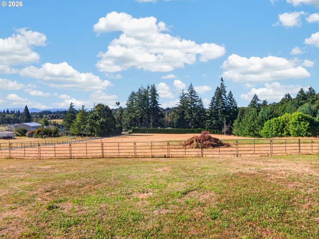 21901 Se BORGES Rd, Damascus, OR 97089