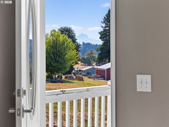 21901 Se BORGES Rd, Damascus, OR 97089