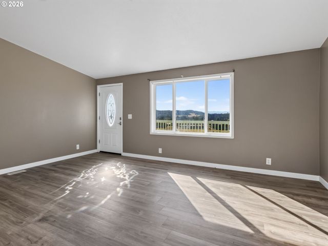 21901 Se BORGES Rd, Damascus, OR 97089