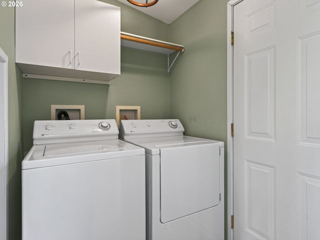 21901 Se BORGES Rd, Damascus, OR 97089