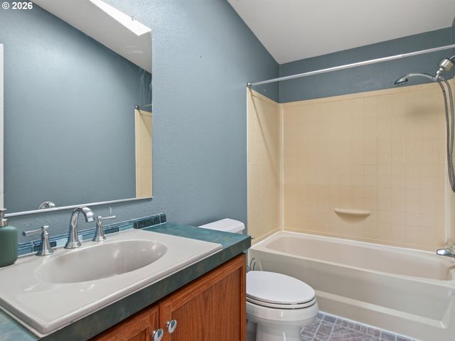 21901 Se BORGES Rd, Damascus, OR 97089
