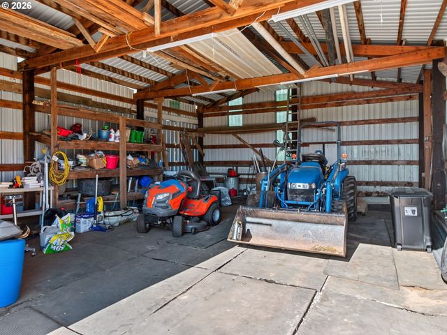 21901 Se BORGES Rd, Damascus, OR 97089