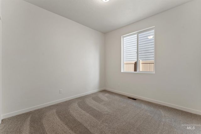 7668 E Bullhead St, Nampa, ID 83687