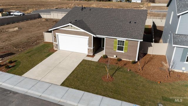 7668 E Bullhead St, Nampa, ID 83687
