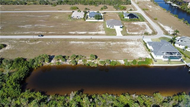 4714 NW 36th ST, Cape Coral, FL 33993