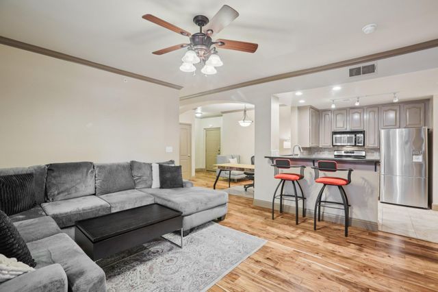 9525 N Capital Of Texas Highway 413, Austin, TX 78759