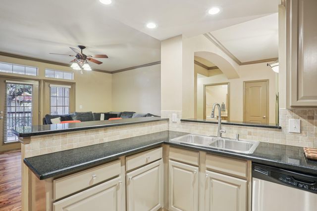 9525 N Capital Of Texas Highway 413, Austin, TX 78759