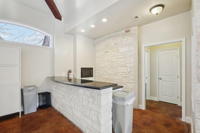 9525 N Capital Of Texas Highway 413, Austin, TX 78759