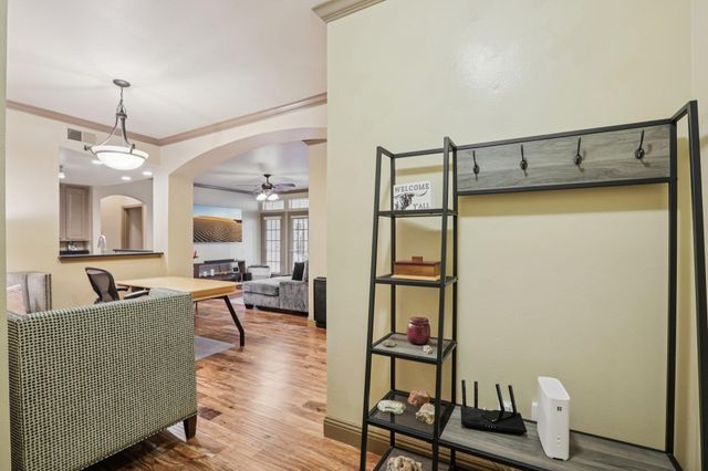 9525 N Capital Of Texas Highway 413, Austin, TX 78759