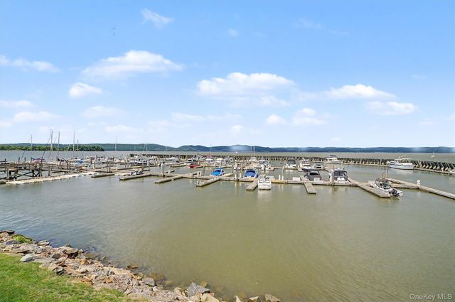 D-17 Half Moon Bay Marina, Croton-on-hudson, NY 10520