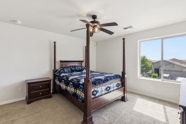 153 El Camino Loop NW, Rio Rancho, NM 87144