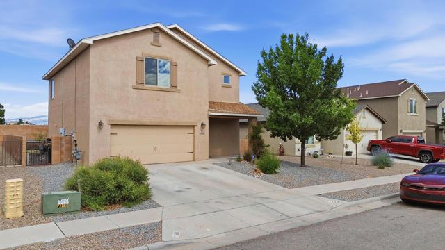 153 El Camino Loop NW, Rio Rancho, NM 87144