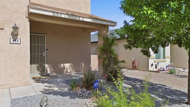 153 El Camino Loop NW, Rio Rancho, NM 87144
