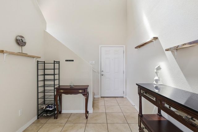 153 El Camino Loop NW, Rio Rancho, NM 87144