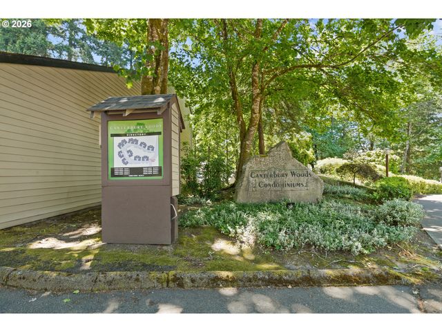 14822 Sw 109TH Ave, Portland, OR 97224