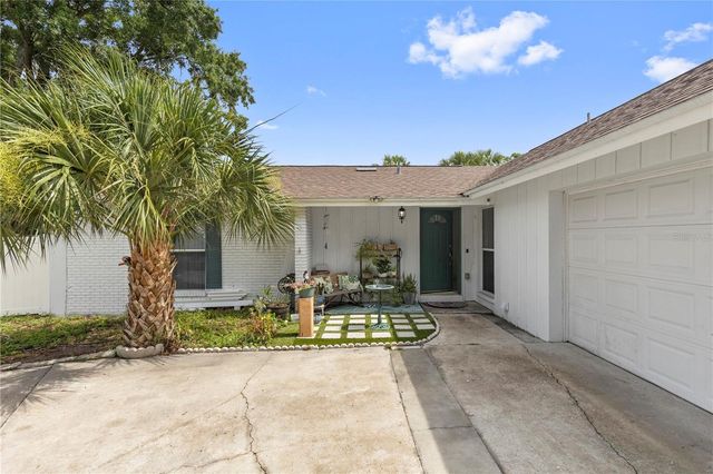 7529 ARMAND CIRCLE, Tampa, FL 33634
