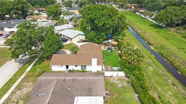7529 ARMAND CIRCLE, Tampa, FL 33634