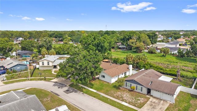 7529 ARMAND CIRCLE, Tampa, FL 33634