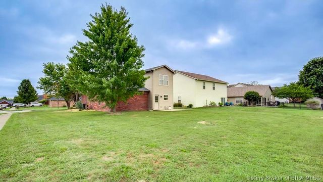 7704 Joseph Drive, Sellersburg, IN 47172