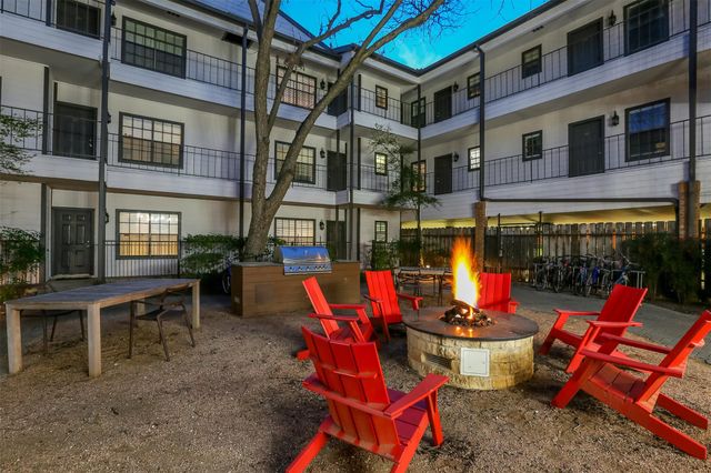 203 E 31st ST 104, Austin, TX 78705