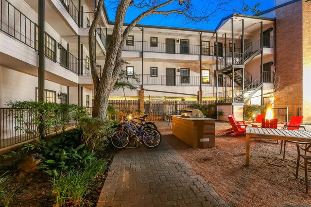 203 E 31st ST 104, Austin, TX 78705