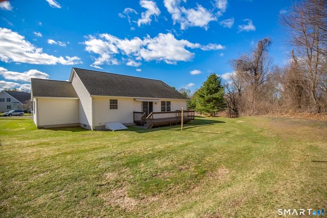 26 Hillside Farms Drive 26, East Windsor, CT 06016