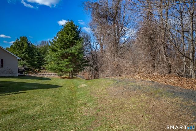 26 Hillside Farms Drive 26, East Windsor, CT 06016