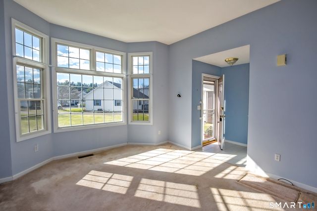 26 Hillside Farms Drive 26, East Windsor, CT 06016