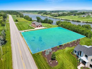 4079 LOST DAUPHIN ROAD, Wrightstown, WI 54115