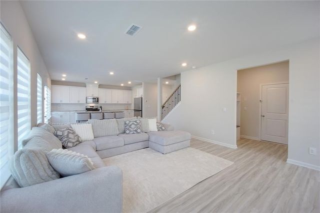 3774 Commodore Court, Buford, GA 30519