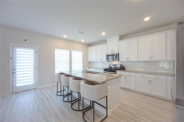 3774 Commodore Court, Buford, GA 30519