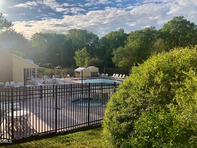 8 Osage Place, Durham, NC 27712