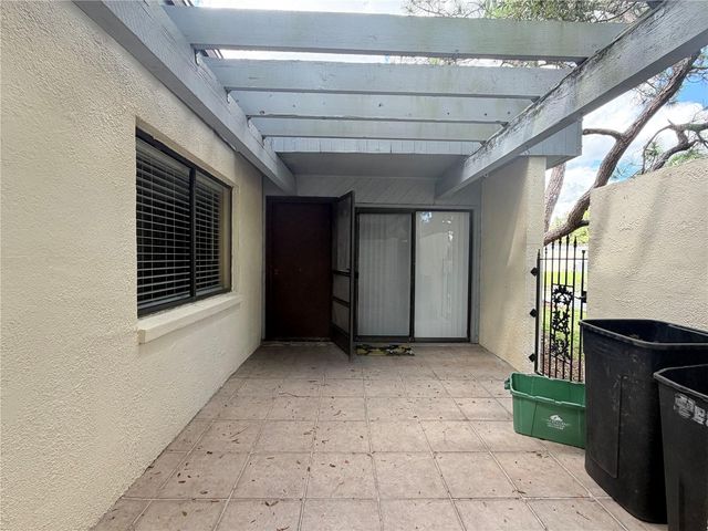 2275 ISLAND RUN, Winter Park, FL 32792